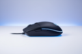 Logitech G102 blanc bleu side